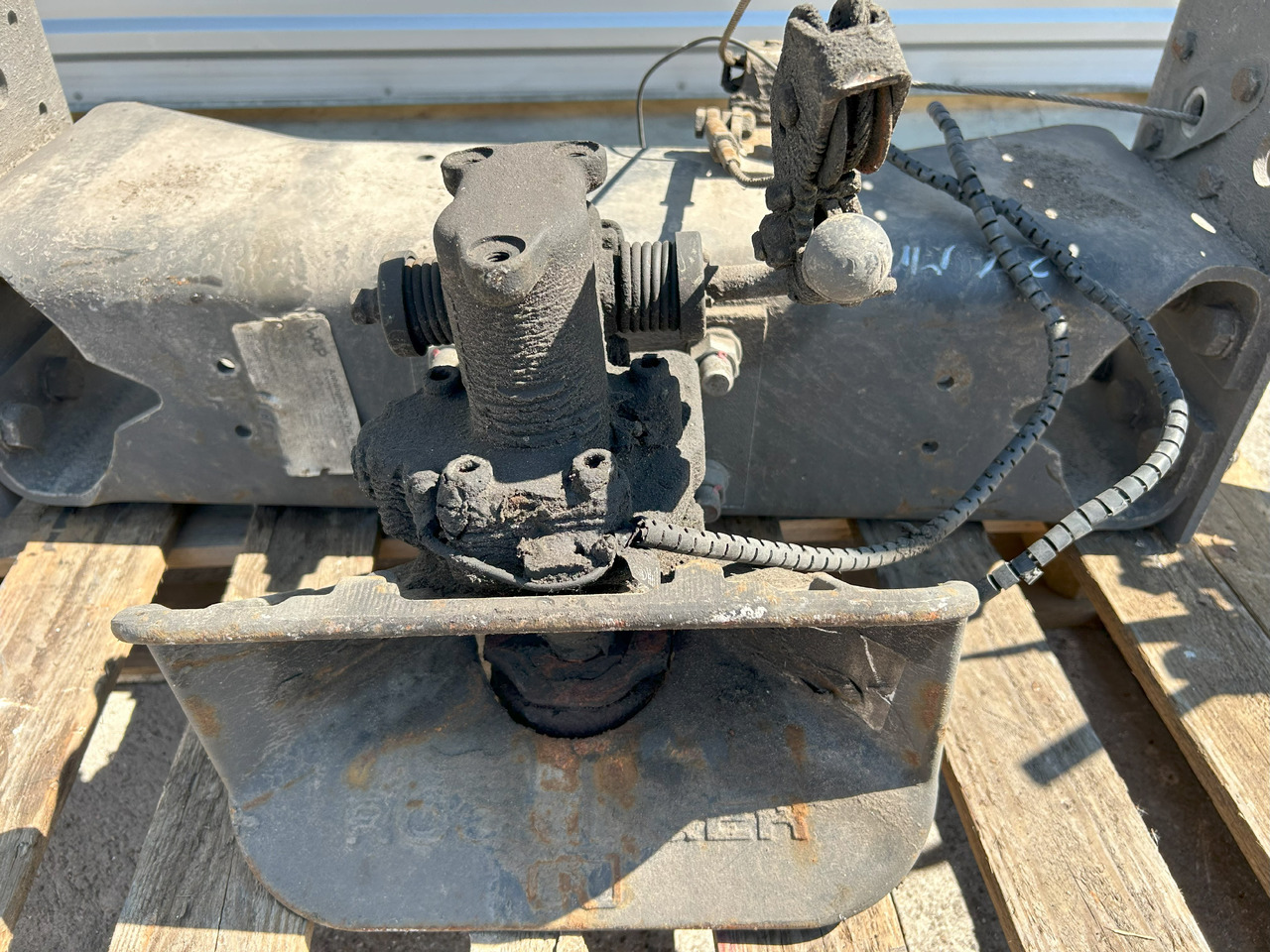 ROCKINGER ROCKINGER RO 50-G6 HOOK AUTOMATIC COUPLING - Pièce universelle pour Camion: photos 2 ROCKINGER ROCKINGER RO 50-G6 HOOK AUTOMATIC COUPLING - Pièce universelle pour Camion: photos 2