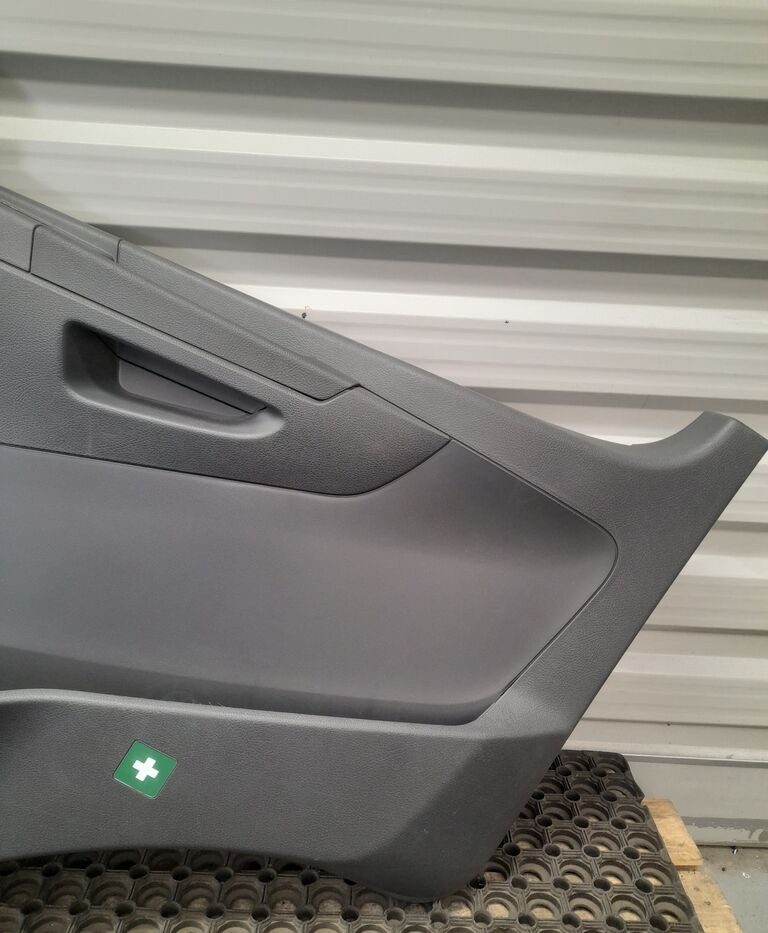TAPICERKA PANEL DRZWI R Mercedes-Benz ATEGO A9407201870 - Portière et pièces pour Camion: photos 2 TAPICERKA PANEL DRZWI R Mercedes-Benz ATEGO A9407201870 - Portière et pièces pour Camion: photos 2