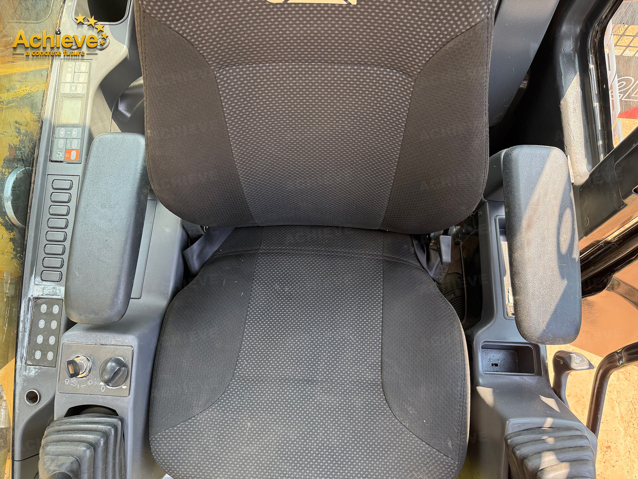 Pelle CATERPILLAR CAT 329D2L Rebuild 502.7h 158kw 1.54m³ C7.1ATAAC【ACHIEVE】 TOP CONDITION!!!: photos 18