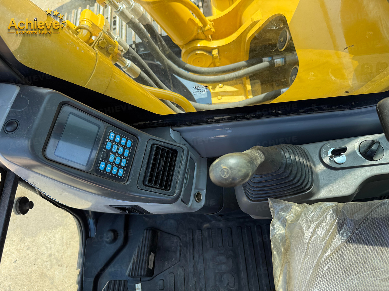 Pelle sur chenille KOMATSU Remanufactured Komatsu PC360-7 excavator 1.6 m³  180/1900 kw/rpm  33000 kg  7380 mm  227 kN  Komatsu SAA6D114E  605 L【ACHIEVE】 TOP CONDITION!!!: photos 47