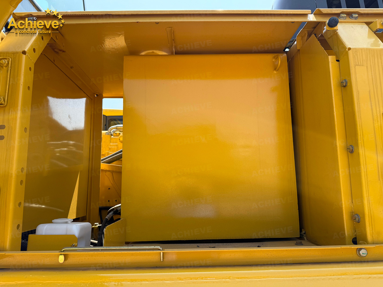 Pelle sur chenille KOMATSU Remanufactured Komatsu PC360-7 excavator 1.6 m³  180/1900 kw/rpm  33000 kg  7380 mm  227 kN  Komatsu SAA6D114E  605 L【ACHIEVE】 TOP CONDITION!!!: photos 28