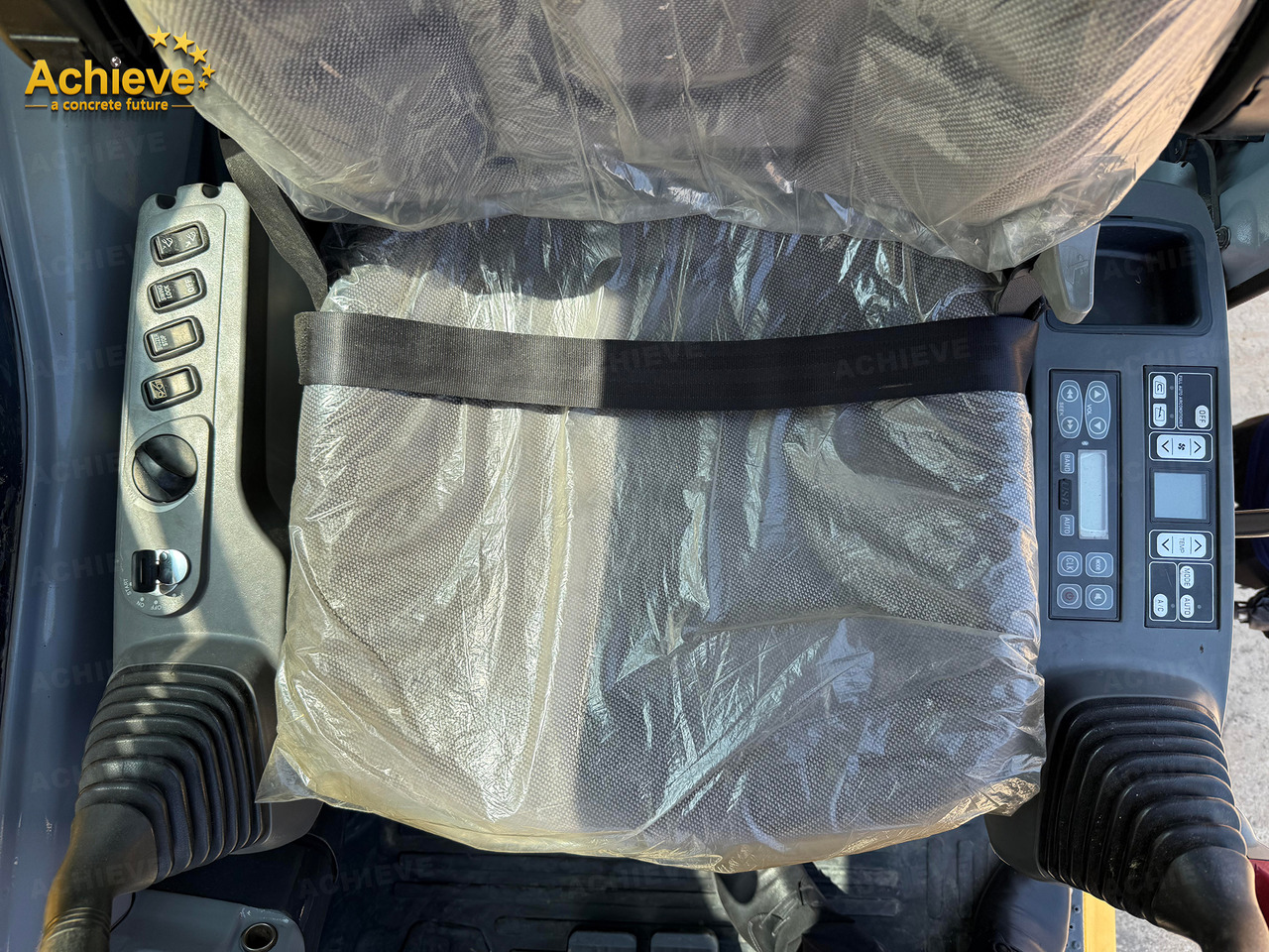 Pelle sur chenille KOMATSU Remanufactured Komatsu PC360-7 excavator 1.6 m³  180/1900 kw/rpm  33000 kg  7380 mm  227 kN  Komatsu SAA6D114E  605 L【ACHIEVE】 TOP CONDITION!!!: photos 48