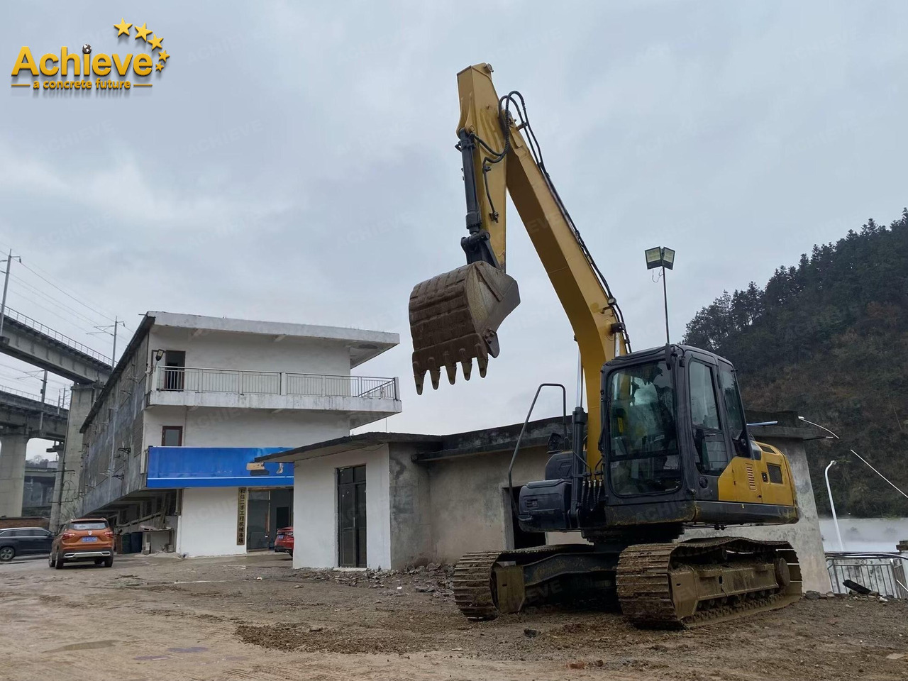 XCMG XE135D 0.32-0.61(0.52) m³ 86/2200 kw/rpm QSF3.8 260 L 99.1 kN 【ACHIEVE】 TOP CONDITION!!! - Pelle sur chenille: photos 5 XCMG XE135D 0.32-0.61(0.52) m³ 86/2200 kw/rpm QSF3.8 260 L 99.1 kN 【ACHIEVE】 TOP CONDITION!!! - Pelle sur chenille: photos 5