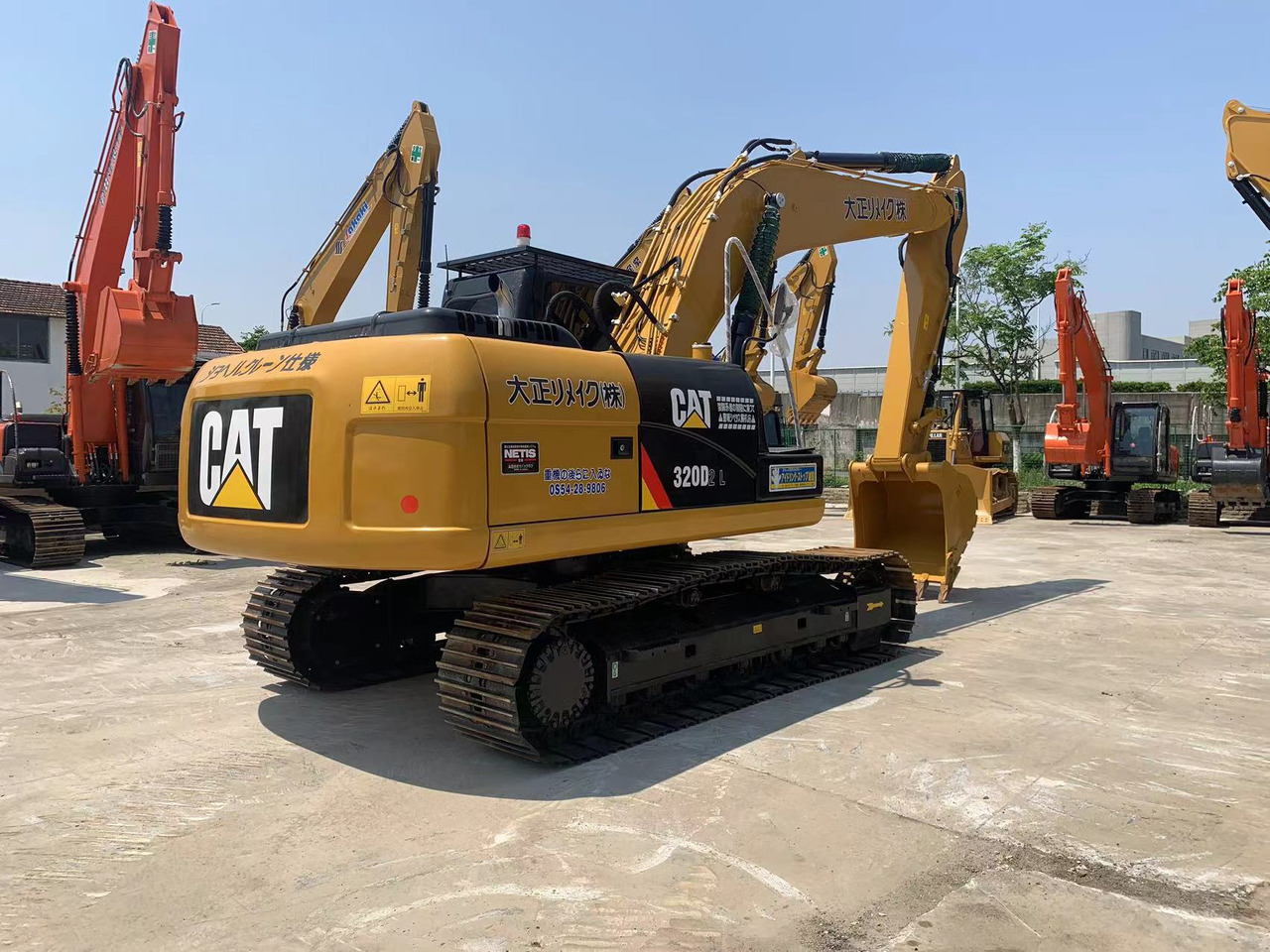 Caterpillar Chain Excavator 320D, 320D2 Made in Japan - Pelle sur chenille: photos 5 Caterpillar Chain Excavator 320D, 320D2 Made in Japan - Pelle sur chenille: photos 5