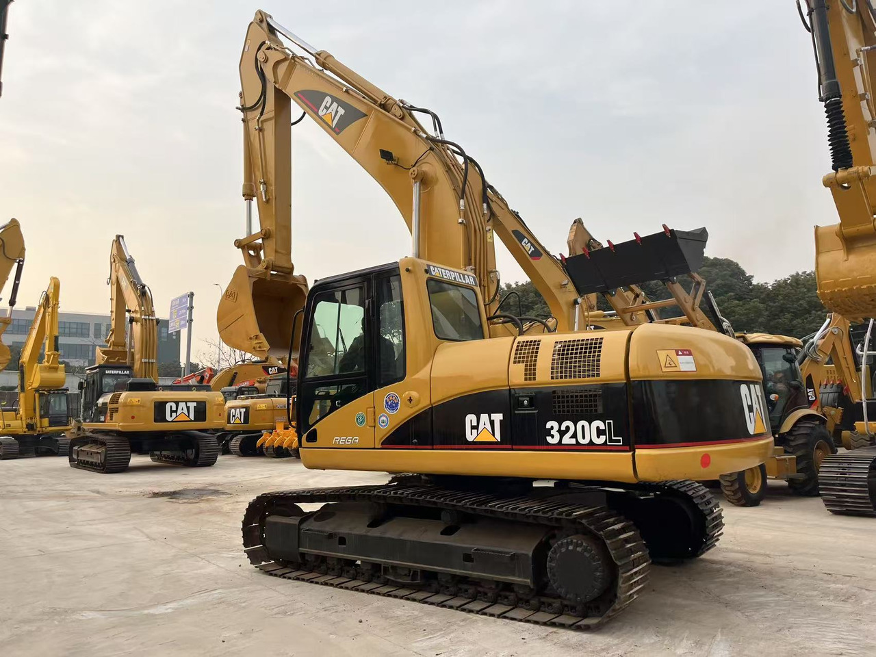 Caterpillar Used 20T CAT 320CL Excavator - 103kW Cat 3066T Engine, 1.0m³ Standard Bucket Capacity, 20500kg Operating Weight - Pelle sur chenille: photos 4 Caterpillar Used 20T CAT 320CL Excavator - 103kW Cat 3066T Engine, 1.0m³ Standard Bucket Capacity, 20500kg Operating Weight - Pelle sur chenille: photos 4