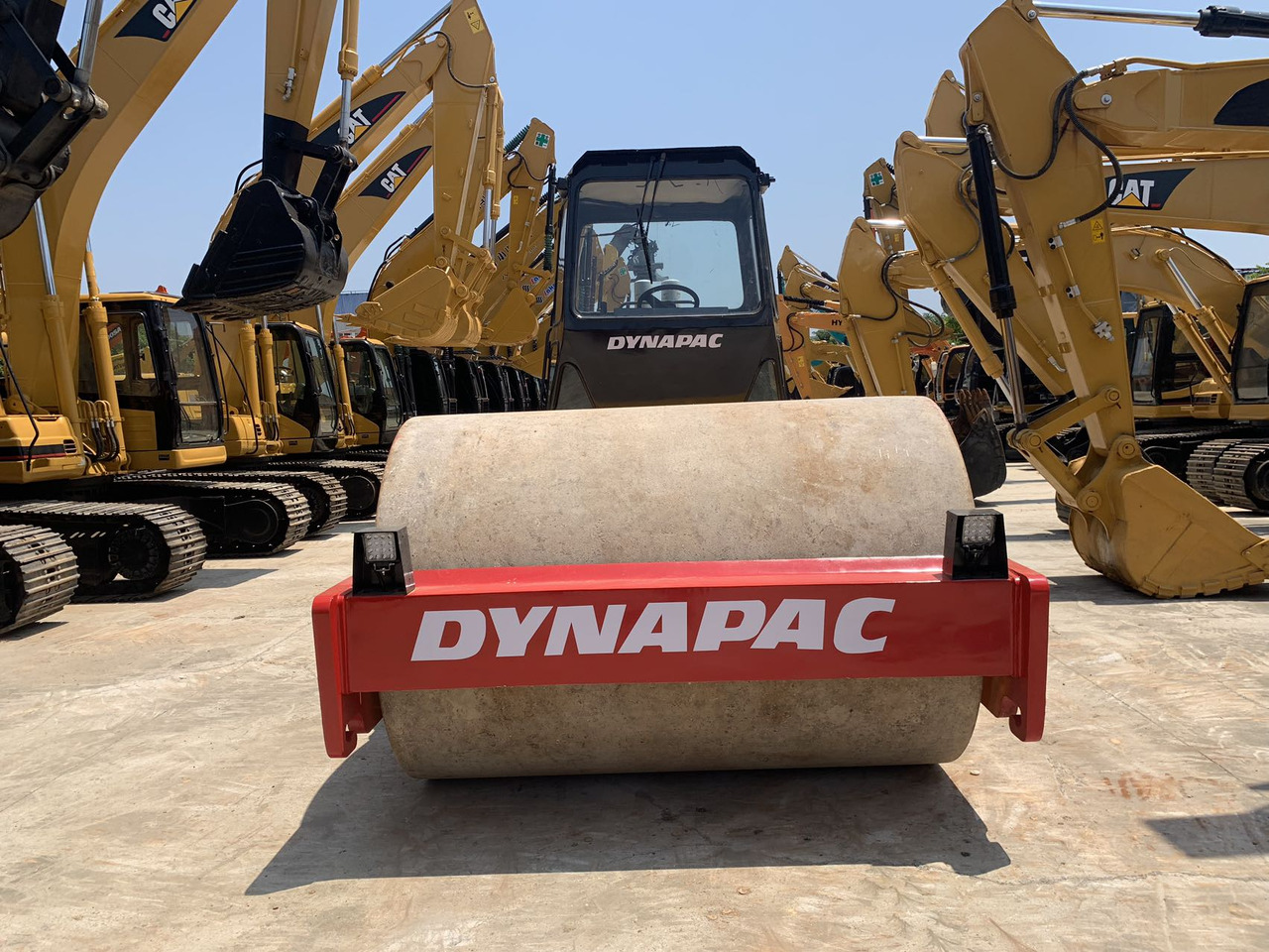 Dynapac CA30D Secondhand Vibratory Road Roller - Rouleau compresseur: photos 3 Dynapac CA30D Secondhand Vibratory Road Roller - Rouleau compresseur: photos 3