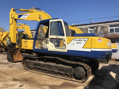 Japan Surplus Repainted Kobelco Sk200-3 20t Crawler Excavator in Cheap Price - Pelle sur chenille: photos 1 Japan Surplus Repainted Kobelco Sk200-3 20t Crawler Excavator in Cheap Price - Pelle sur chenille: photos 1