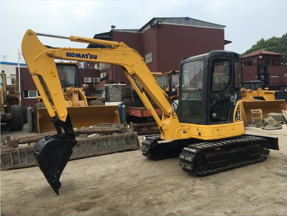 Komatsu Mini Excavator PC55MR, PC35MR Good Price on Sale - Pelle sur chenille: photos 1 Komatsu Mini Excavator PC55MR, PC35MR Good Price on Sale - Pelle sur chenille: photos 1