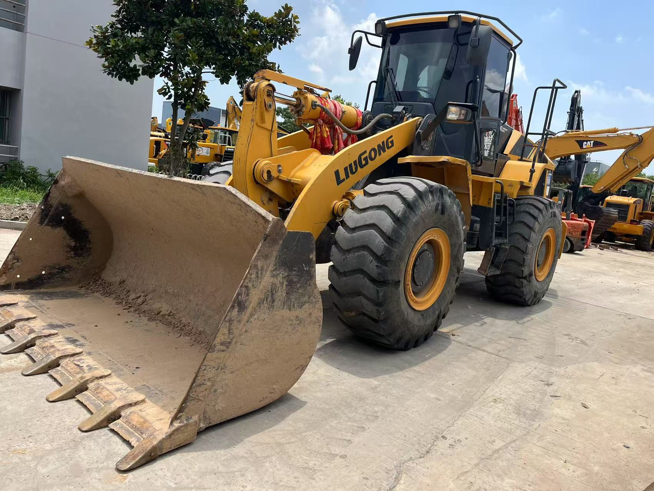 LIUGONG CLG856H Original Condition 5 ton Payloader - Chargeuse sur pneus: photos 4 LIUGONG CLG856H Original Condition 5 ton Payloader - Chargeuse sur pneus: photos 4