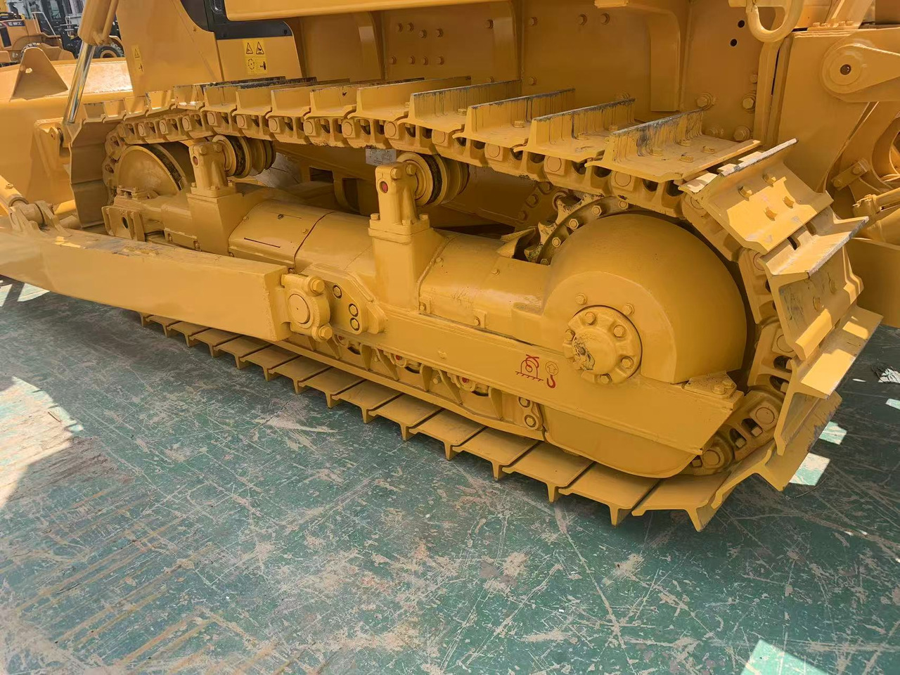 SHANTUI Bulldozer SD22, SD32, SD16 Secondhand Condition - Bulldozer: photos 5 SHANTUI Bulldozer SD22, SD32, SD16 Secondhand Condition - Bulldozer: photos 5