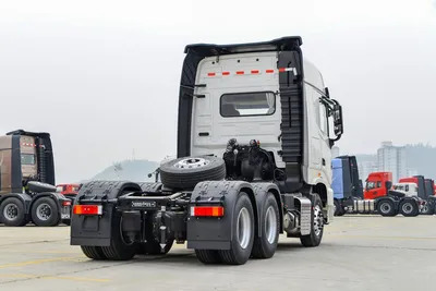 6X4 Dongfeng Tractor Truck 520HP Diesel Engine Euro V - Tracteur routier: photos 1 6X4 Dongfeng Tractor Truck 520HP Diesel Engine Euro V - Tracteur routier: photos 1