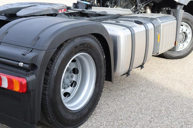 Mercedes-Benz Actros 1842 LS - Tracteur routier: photos 5 Mercedes-Benz Actros 1842 LS - Tracteur routier: photos 5