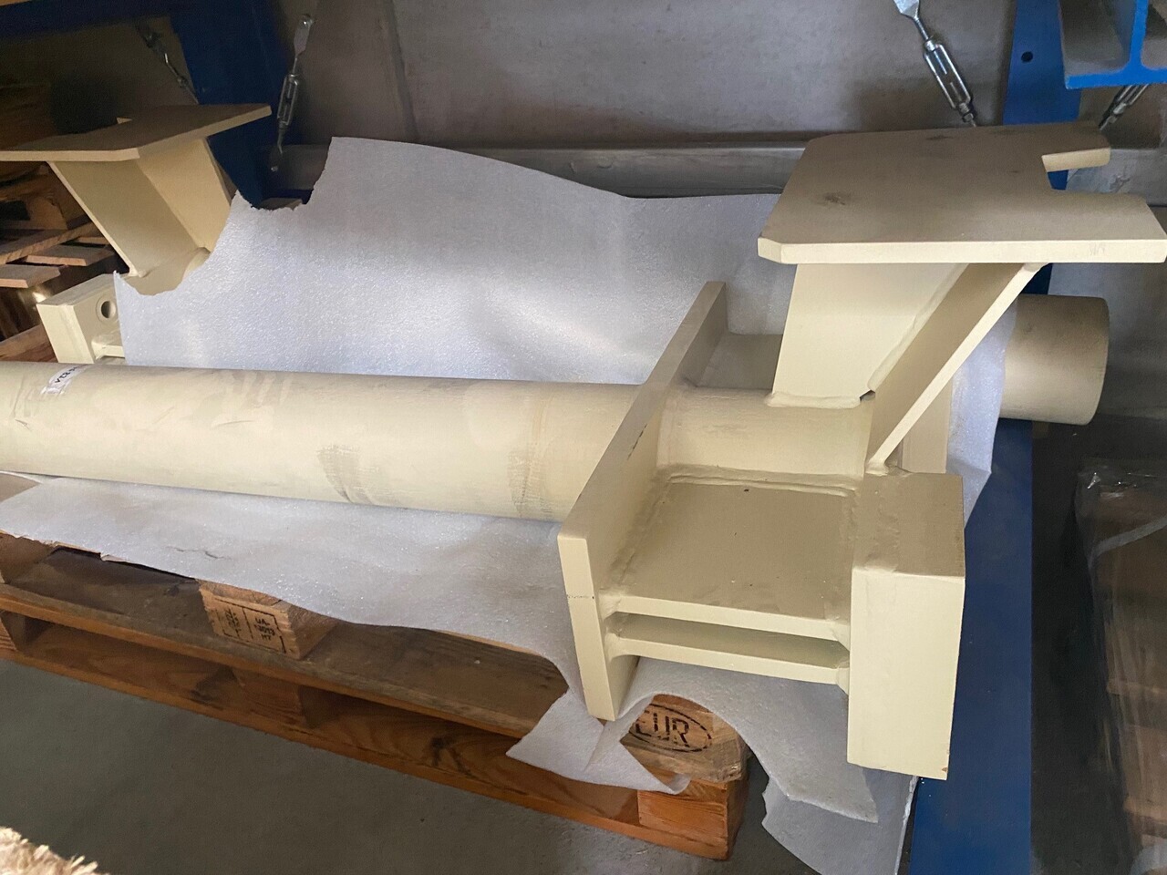 O&K Terex RH90 Cat 6018 Spacer piece 1976831 4019584 535-3239 - Pièces de rechange pour Camion: photos 1 O&K Terex RH90 Cat 6018 Spacer piece 1976831 4019584 535-3239 - Pièces de rechange pour Camion: photos 1