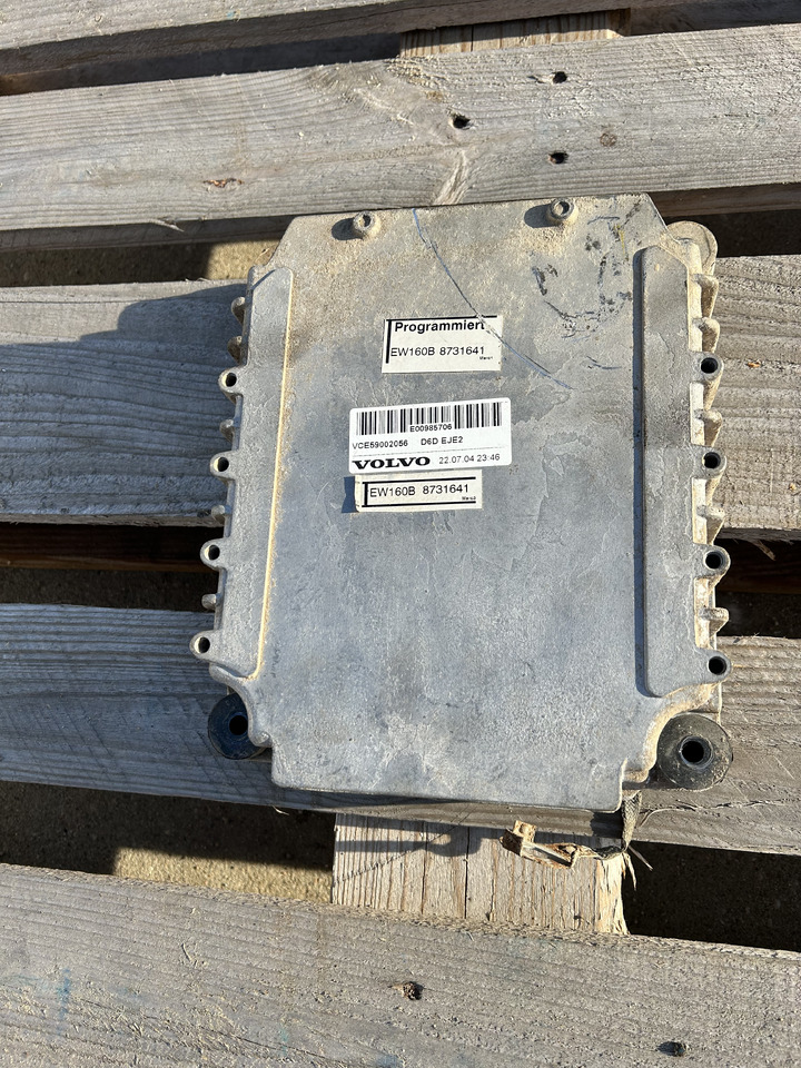 Volvo EW160B - Bloc de gestion pour Pelle sur pneus: photos 1 Volvo EW160B - Bloc de gestion pour Pelle sur pneus: photos 1