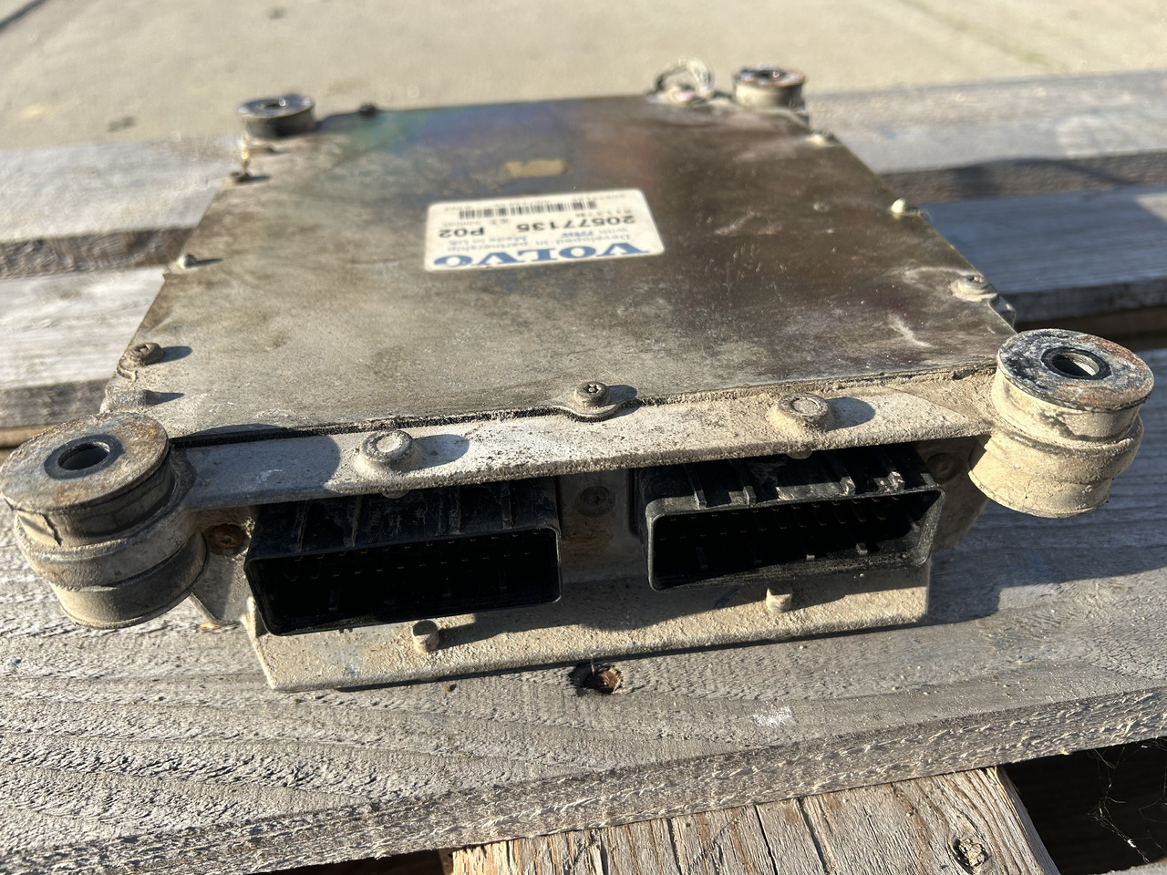 Volvo EW160B - Bloc de gestion pour Pelle sur pneus: photos 5 Volvo EW160B - Bloc de gestion pour Pelle sur pneus: photos 5