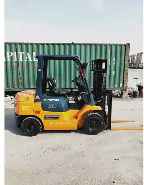 2019 Toyota 7FD30 - Chariot élévateur: photos 2 2019 Toyota 7FD30 - Chariot élévateur: photos 2