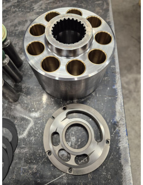 Liebherr A944C Li / A944B Li / R944C Li - Hydraulique: photos 3 Liebherr A944C Li / A944B Li / R944C Li - Hydraulique: photos 3