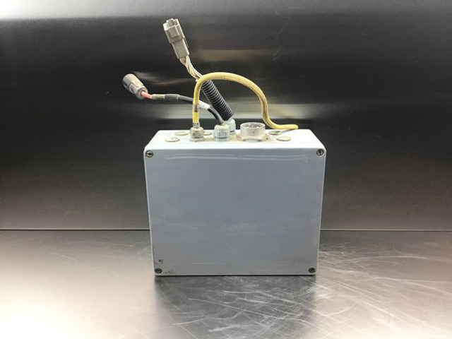 Liebherr Electronic Box E50 - Système électrique: photos 1 Liebherr Electronic Box E50 - Système électrique: photos 1