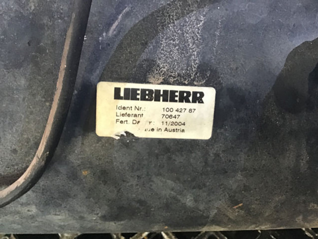 Liebherr Equalizing Reservoir - Vase d'expansion: photos 2 Liebherr Equalizing Reservoir - Vase d'expansion: photos 2