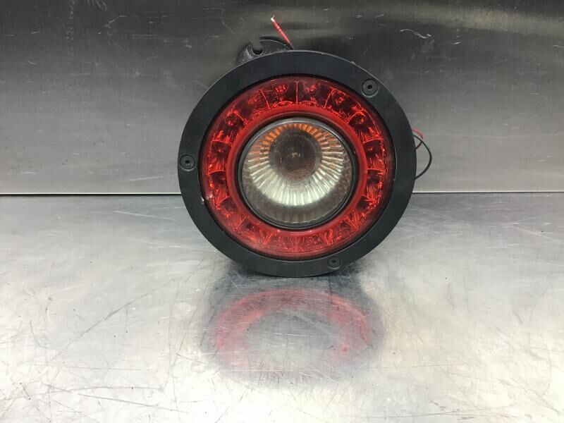 Liebherr LH35 M / LH50 M / LH40 M - Feu arrière: photos 2 Liebherr LH35 M / LH50 M / LH40 M - Feu arrière: photos 2