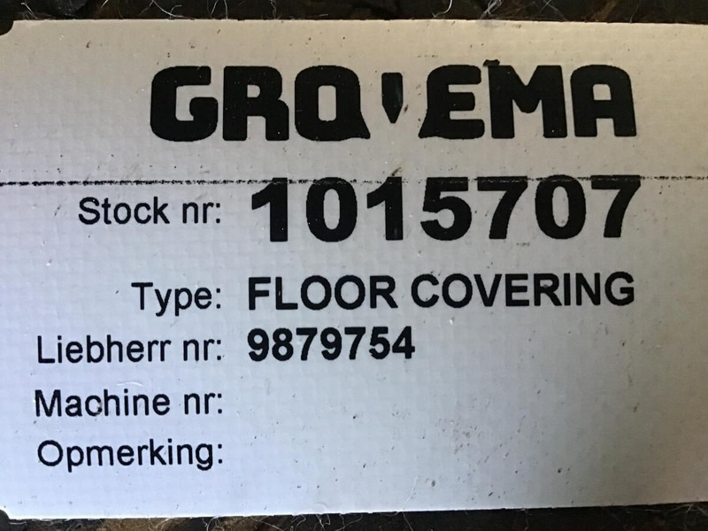 Liebherr - Cabine et intérieur: photos 1 Liebherr - Cabine et intérieur: photos 1