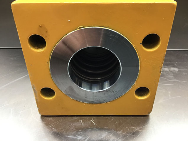 Liebherr Non-Return Valve - Valve: photos 3 Liebherr Non-Return Valve - Valve: photos 3