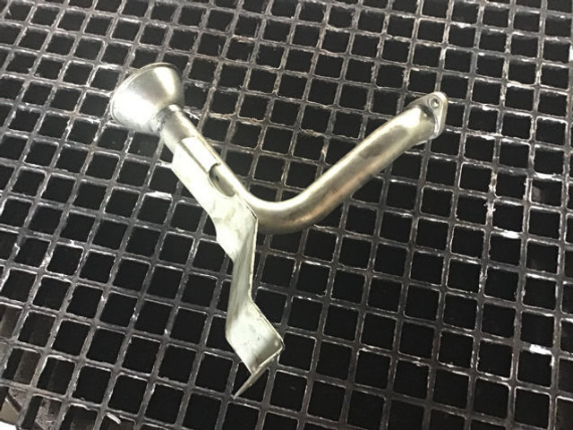 Liebherr Oil Suction Pipe - Moteur et pièces: photos 5 Liebherr Oil Suction Pipe - Moteur et pièces: photos 5