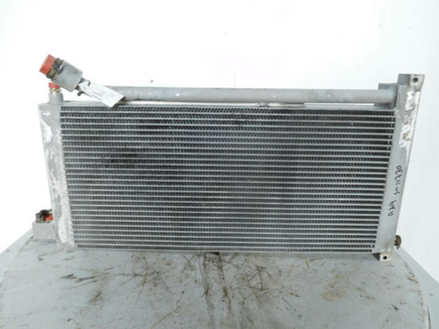 Liebherr Oilcooler - Radiateur d'huile: photos 2 Liebherr Oilcooler - Radiateur d'huile: photos 2