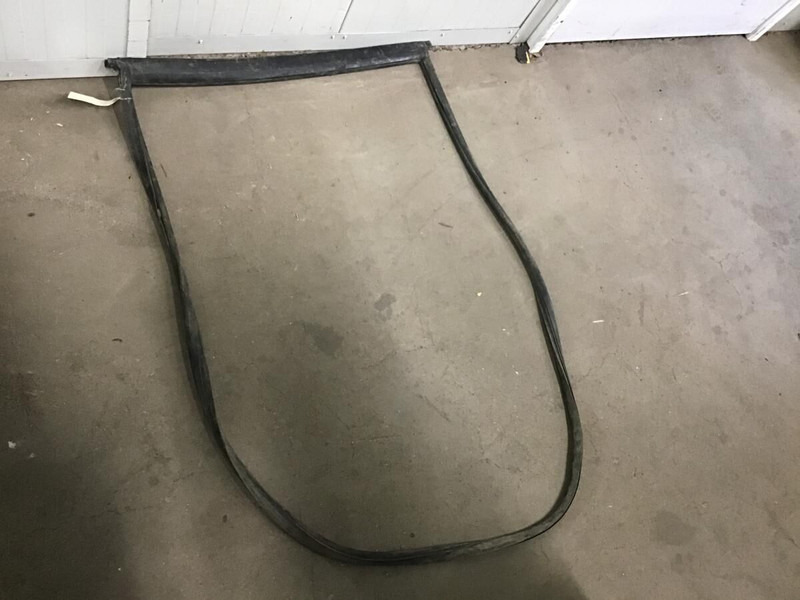 Liebherr R900 Li / R914B / R912 Li / R904 / R902 Li / R922 / A904 Li / A904 INDUSTRIAL / A902 Li / A900C Li / A900B Li / A900 ZW / A900 L - Cabine et intérieur: photos 1 Liebherr R900 Li / R914B / R912 Li / R904 / R902 Li / R922 / A904 Li / A904 INDUSTRIAL / A902 Li / A900C Li / A900B Li / A900 ZW / A900 L - Cabine et intérieur: photos 1