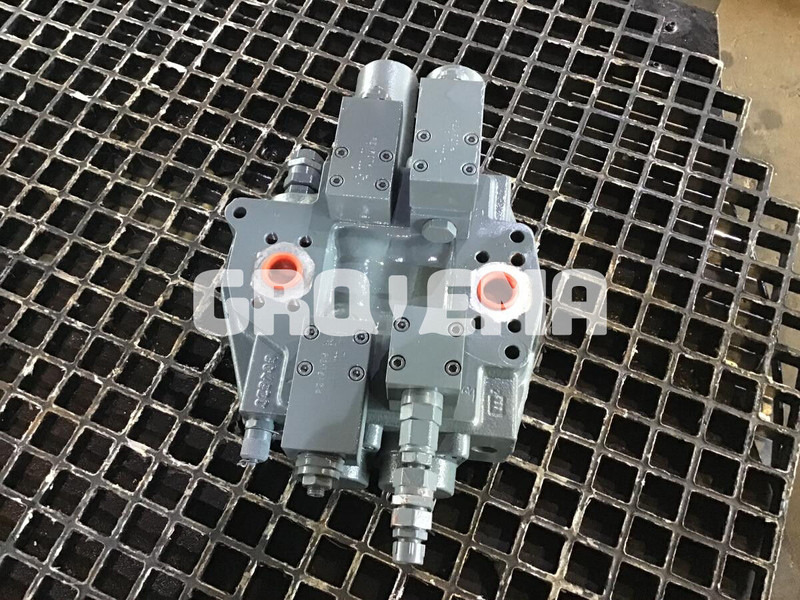 Liebherr R912 Li - Hydraulique: photos 2 Liebherr R912 Li - Hydraulique: photos 2