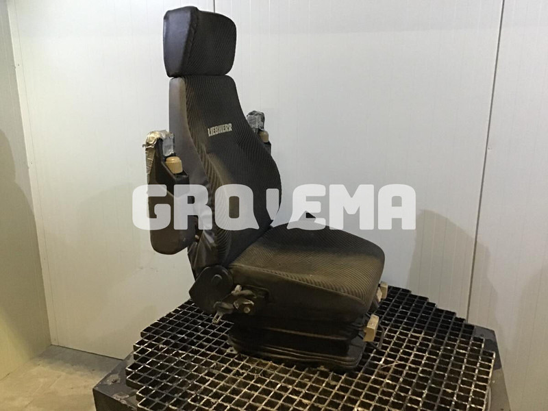 Liebherr R914STD / R914HDSL / R914B - Siège: photos 2 Liebherr R914STD / R914HDSL / R914B - Siège: photos 2