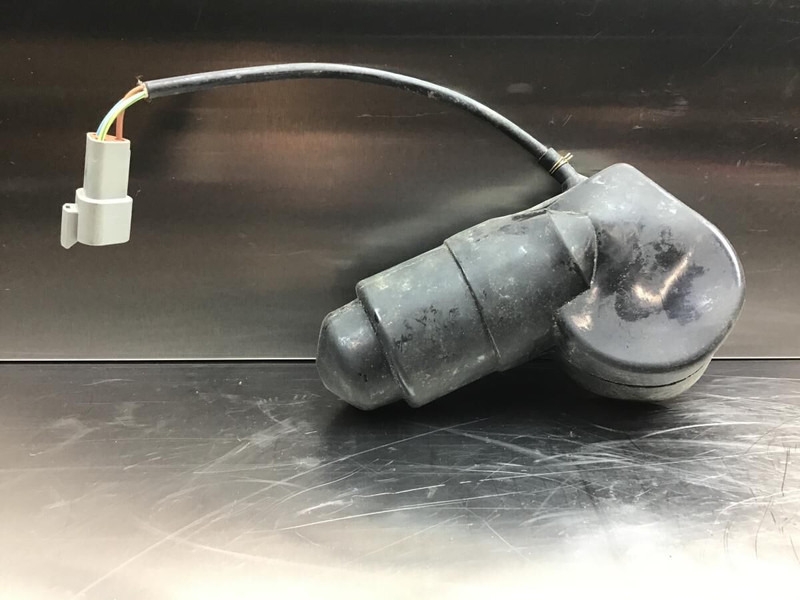 Liebherr R914STD / R914HDSL / R914B / R904 / A904 Li / A902 Li / A900B Li / A316 / A902 INDUSTRIAL / A932 Li / A912 Li / A924 li / A914 L - Essuie-glace: photos 1 Liebherr R914STD / R914HDSL / R914B / R904 / A904 Li / A902 Li / A900B Li / A316 / A902 INDUSTRIAL / A932 Li / A912 Li / A924 li / A914 L - Essuie-glace: photos 1