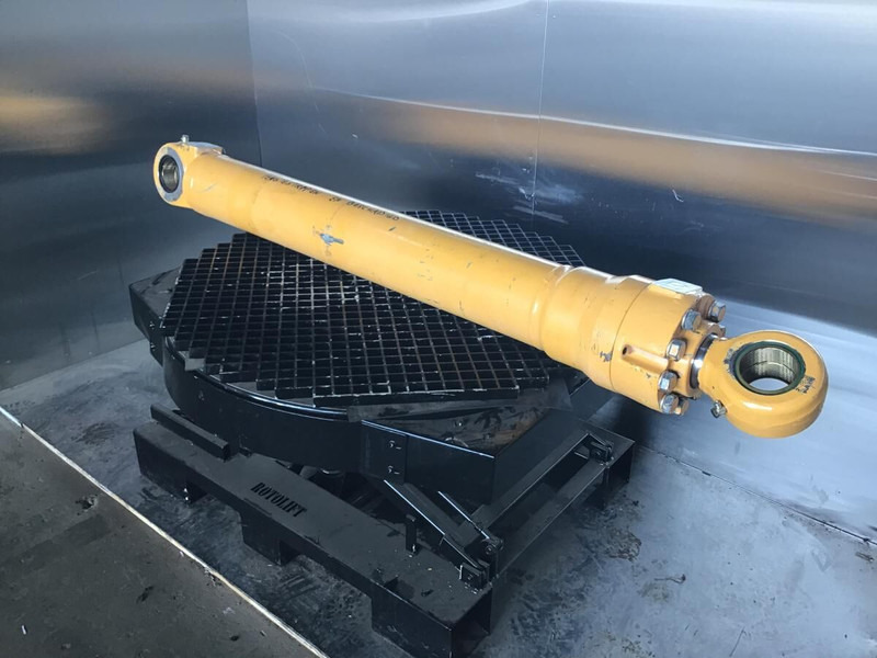 Liebherr R944C Li - Vérin hydraulique: photos 2 Liebherr R944C Li - Vérin hydraulique: photos 2