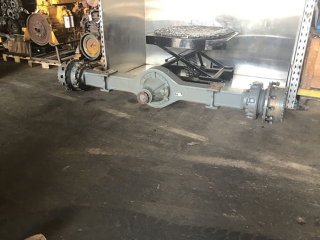 Liebherr Rear Axle - Essieu et pièces: photos 1 Liebherr Rear Axle - Essieu et pièces: photos 1