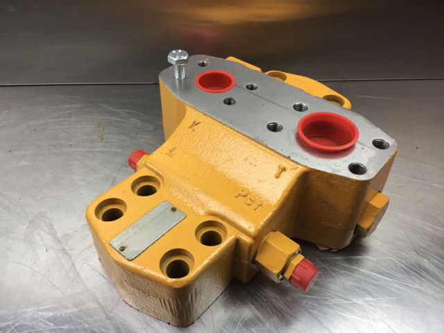 Liebherr Shuttle Valveblock - Valve: photos 2 Liebherr Shuttle Valveblock - Valve: photos 2