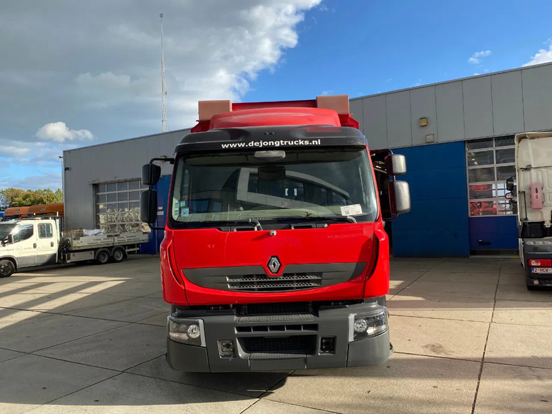 Renault Premium 380 6x2/4 / Drinks Transport - Camion: photos 2 Renault Premium 380 6x2/4 / Drinks Transport - Camion: photos 2
