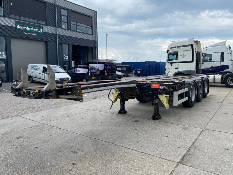 Pacton TXC 343 Multi / 3x Extendable / 1x Lift Axle - Semi-remorque porte-conteneur/ Caisse mobile: photos 4 Pacton TXC 343 Multi / 3x Extendable / 1x Lift Axle - Semi-remorque porte-conteneur/ Caisse mobile: photos 4