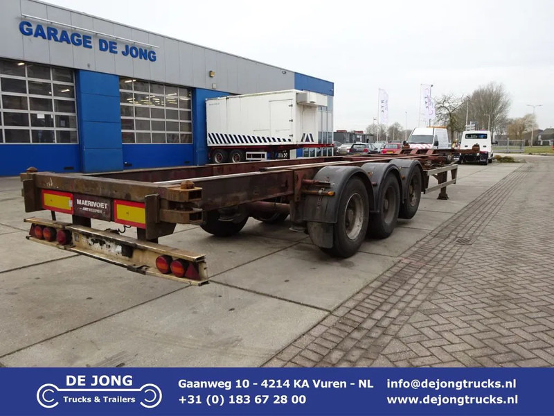 Renders ROC 12.27 Container Chassis / SAF + DRUM / Lift Axle - Semi-remorque porte-conteneur/ Caisse mobile: photos 1 Renders ROC 12.27 Container Chassis / SAF + DRUM / Lift Axle - Semi-remorque porte-conteneur/ Caisse mobile: photos 1