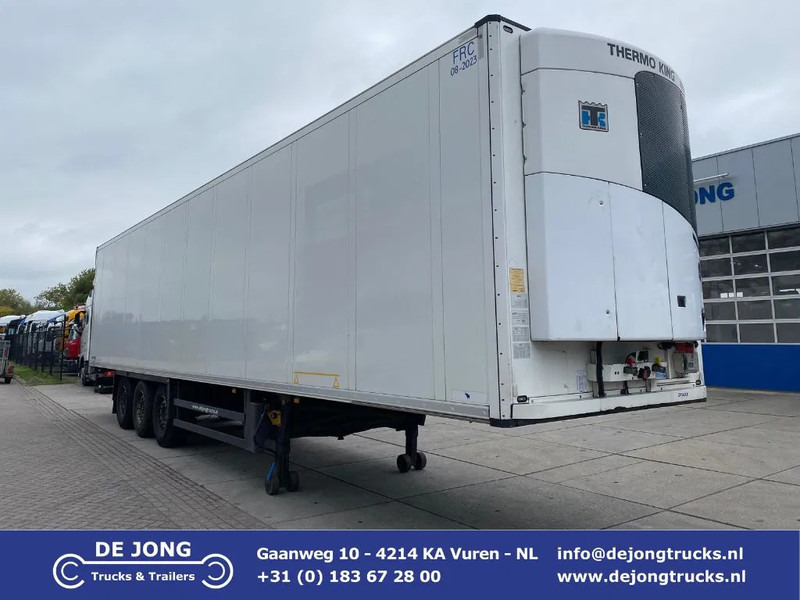 Schmitz Cargobull SCB*S3B Frigo / Thermo King SLXi 300 / 4876 Diesel Hours! - Semi-remorque frigorifique: photos 1 Schmitz Cargobull SCB*S3B Frigo / Thermo King SLXi 300 / 4876 Diesel Hours! - Semi-remorque frigorifique: photos 1