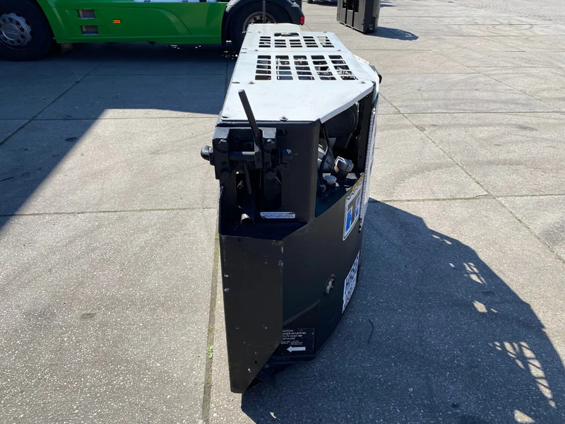 THERMO KING Genset Clip-on SG 3000 / 2013 / 12474 hrs. - Groupe électrogène: photos 2 THERMO KING Genset Clip-on SG 3000 / 2013 / 12474 hrs. - Groupe électrogène: photos 2