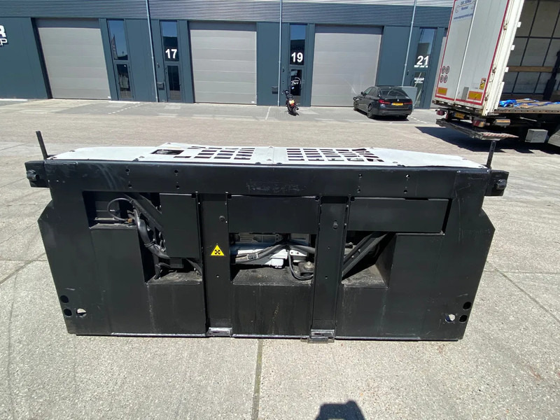 THERMO KING Genset Clip-on SG 3000 / 2013 / 16213 hrs. - Groupe électrogène: photos 3 THERMO KING Genset Clip-on SG 3000 / 2013 / 16213 hrs. - Groupe électrogène: photos 3