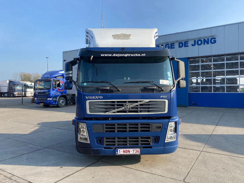 Volvo FM 300 / Euro 5 / Automatic - Tracteur routier: photos 2 Volvo FM 300 / Euro 5 / Automatic - Tracteur routier: photos 2