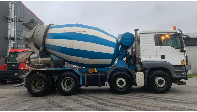 MAN TGS 35.360  Liebherr + 9M3 - Camion malaxeur: photos 5 MAN TGS 35.360  Liebherr + 9M3 - Camion malaxeur: photos 5