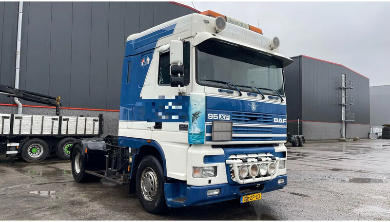 DAF XF 380 Manual HOLLAND TRUCK - Tracteur routier: photos 1 DAF XF 380 Manual HOLLAND TRUCK - Tracteur routier: photos 1