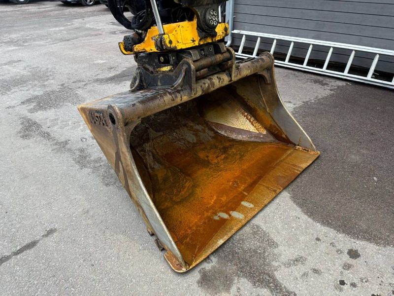 Pelle sur pneus Hitachi ZX 145 W-6: photos 7 Pelle sur pneus Hitachi ZX 145 W-6: photos 7