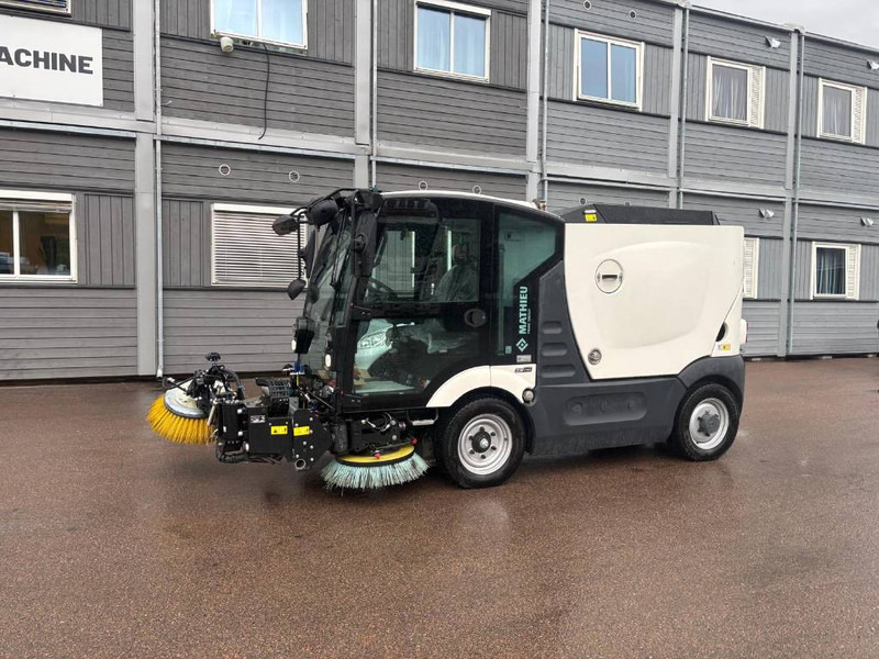 Mathieu MS-210 Azura Flex Street Sweeper - Balayeuse de voirie: photos 1 Mathieu MS-210 Azura Flex Street Sweeper - Balayeuse de voirie: photos 1