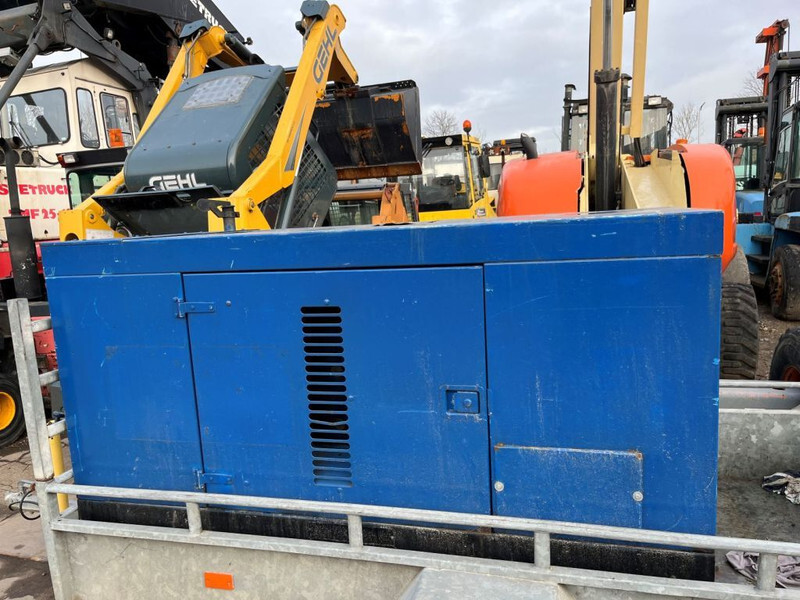 GenSet MG20 SS-K Kubota/ Stamford - Groupe électrogène: photos 1 GenSet MG20 SS-K Kubota/ Stamford - Groupe électrogène: photos 1