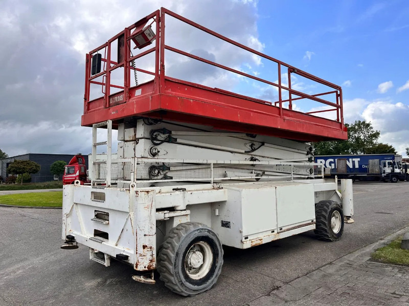 Holland lift COMBISTAR M-250DL27 4WD/P/N - Nacelle ciseaux: photos 3 Holland lift COMBISTAR M-250DL27 4WD/P/N - Nacelle ciseaux: photos 3