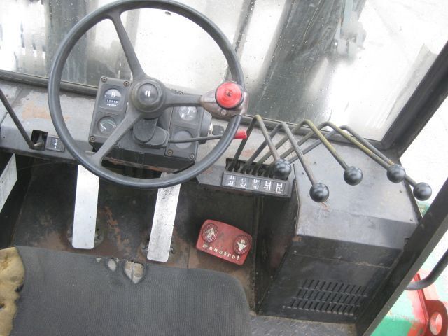 Hyster H9.00XL - Chariot élévateur diesel: photos 5 Hyster H9.00XL - Chariot élévateur diesel: photos 5