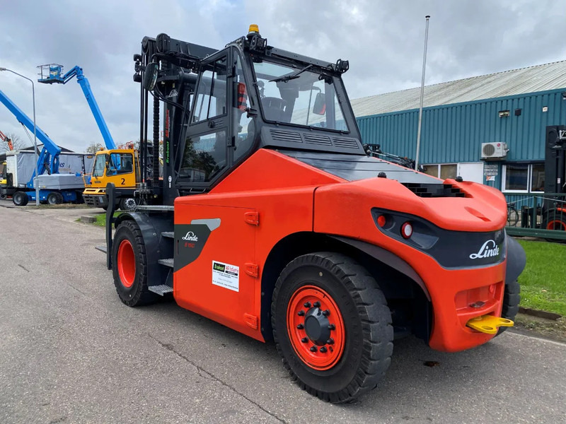 Linde E150 - Chariot élévateur électrique: photos 5 Linde E150 - Chariot élévateur électrique: photos 5